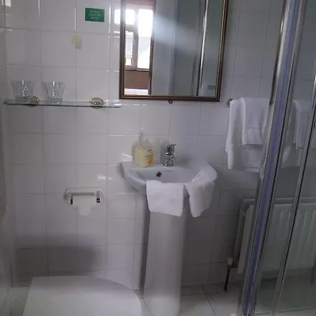 Quay West Ireland B&B 웨스트포트