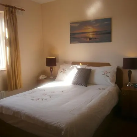 Alojamento de Acomodação e Pequeno-almoço Quay West Ireland 3*